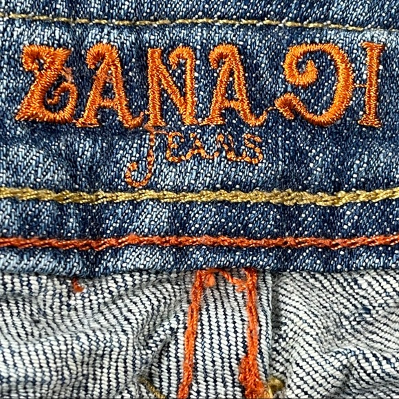 Zana Di size 13 flare leg jeans with butterfly embellished back pockets - Picture 10 of 10